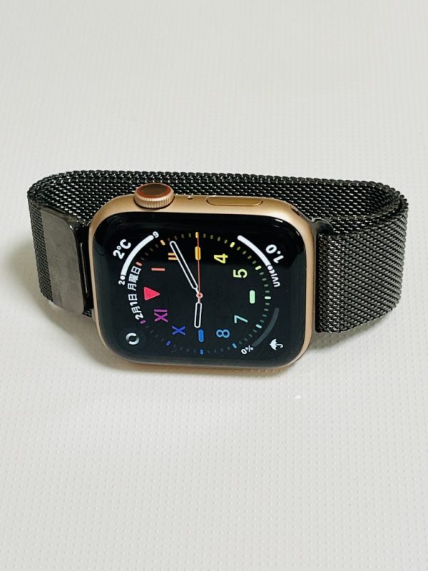 Apple Watch Series 6 (GPS+Cellularモデル)-44mmゴールドアルミニウム 